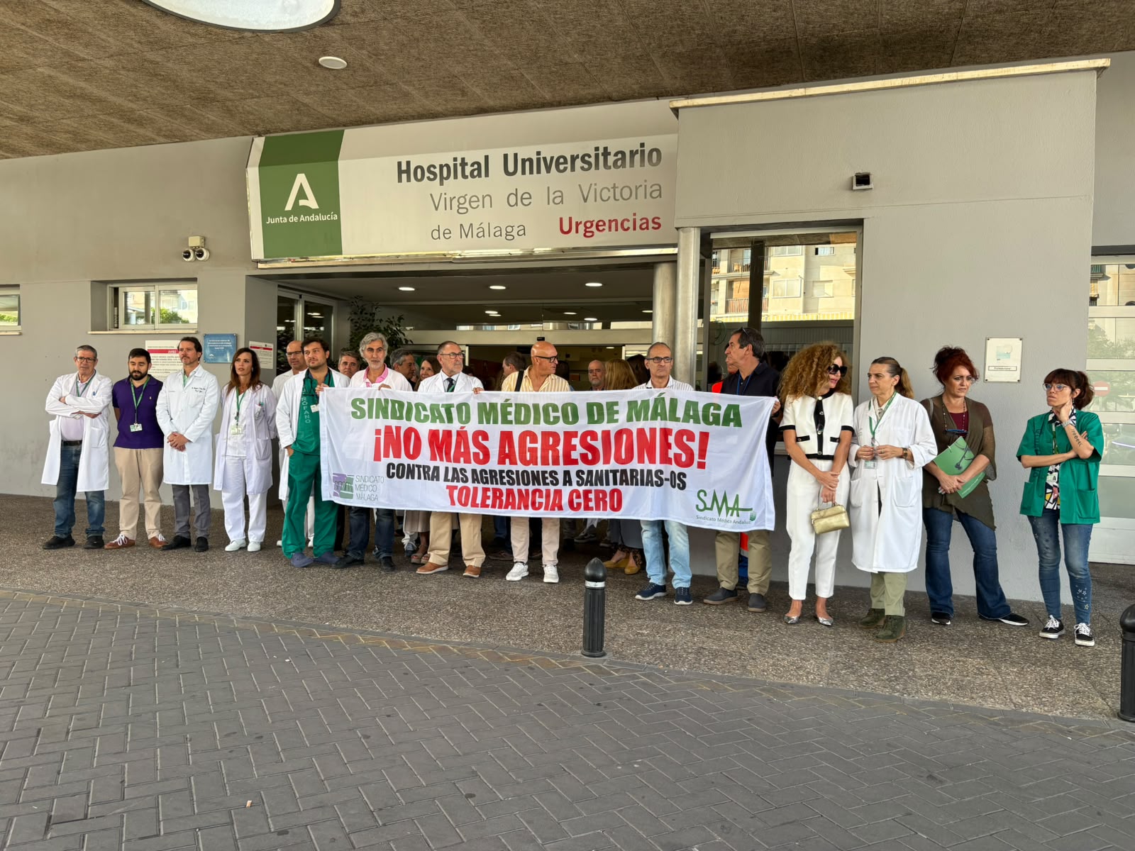 Una paciente amenaza a un médico del Servicio de Urgencias del Hospital Clínico tras exigir que le realizaran una prueba diagnóstica